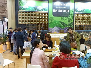 七彩云南慶灃祥茶業攜百山百味系列精品閃耀亮相2019中國成都國際茶業博覽會